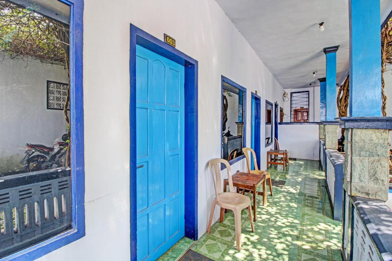 Spot On 91694 Hotel Rama Chandra Temanggung 외부 사진